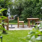 Scandi-hygge 2 Bedroom In Charming Christianshavn *