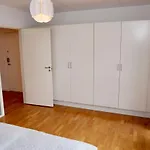 Scandi-hygge 2 Bedroom In Charming Christianshavn Lägenhet *
