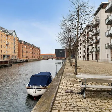 Scandi-hygge 2 Bedroom In Charming Christianshavn * Copenhagen
