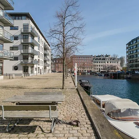 Scandi-hygge 2 Bedroom In Charming Christianshavn