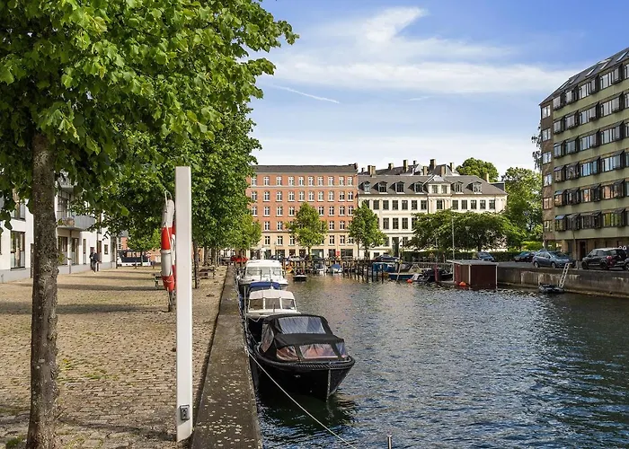 Scandi-hygge 2 Bedroom In Charming Christianshavn *