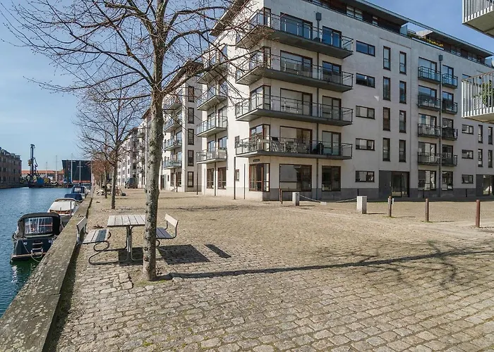 Scandi-hygge 2 Bedroom In Charming Christianshavn *