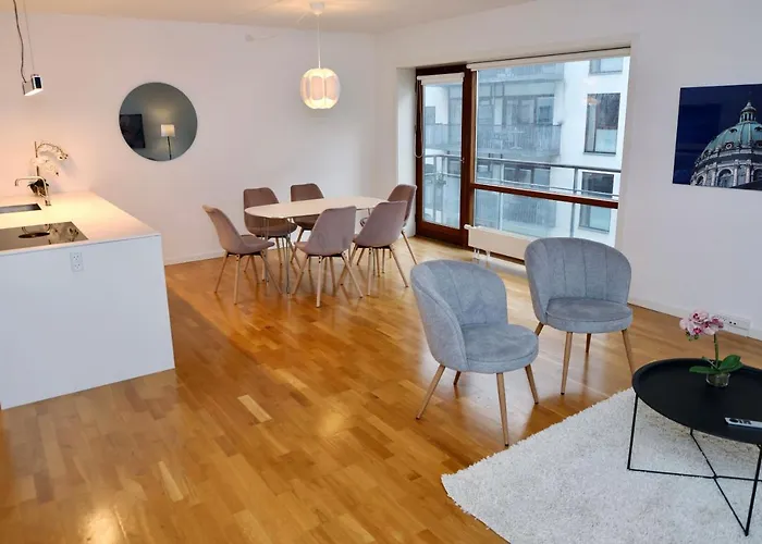 Scandi-hygge 2 Bedroom In Charming Christianshavn 哥本哈根